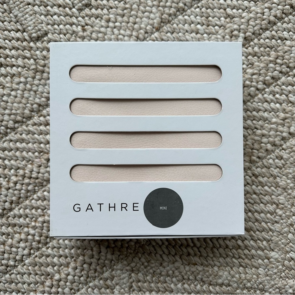 NIB Gathre Mini Chiffon Light Pink Play Mat